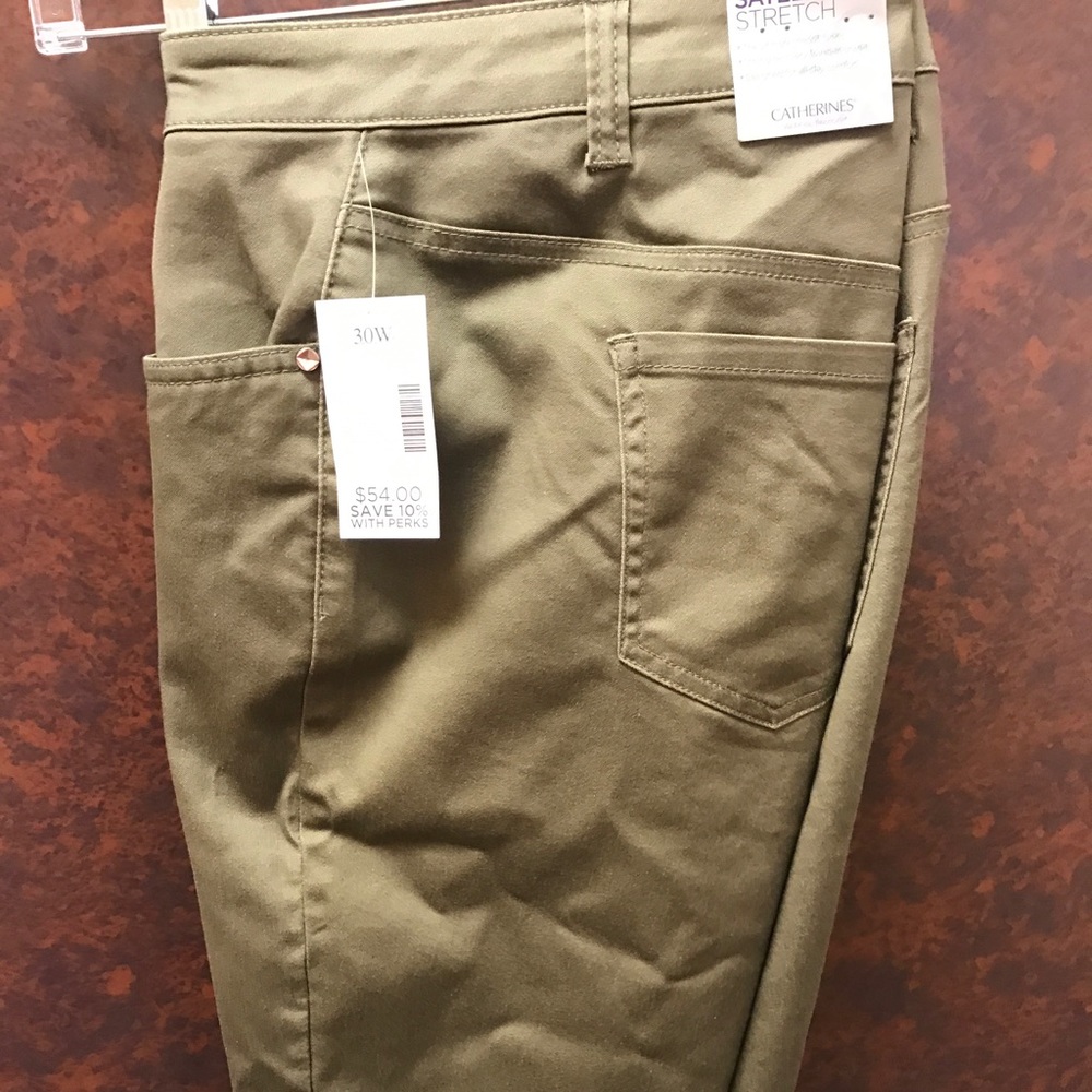 Catherines Sateen Capri